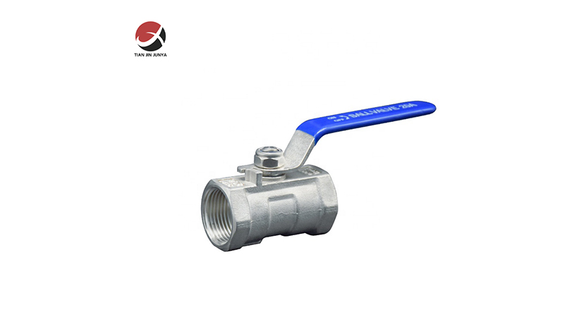 不(bu)鏽鋼(gang)一片(pian)式内(nei)螺紋(wen)球閥(fa)